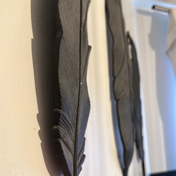 Metal Wall Feather Decor Set of 3 - Picture 6 of 6